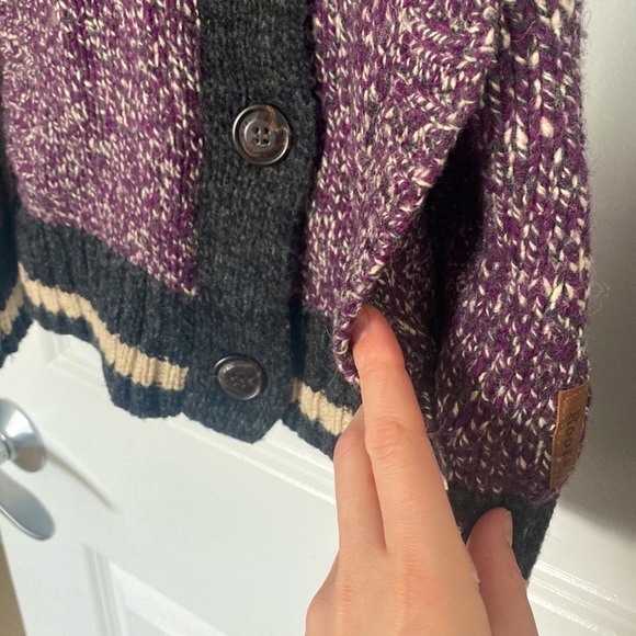 Roots Women’s Cardigan Sweater - Picture 2 of 5